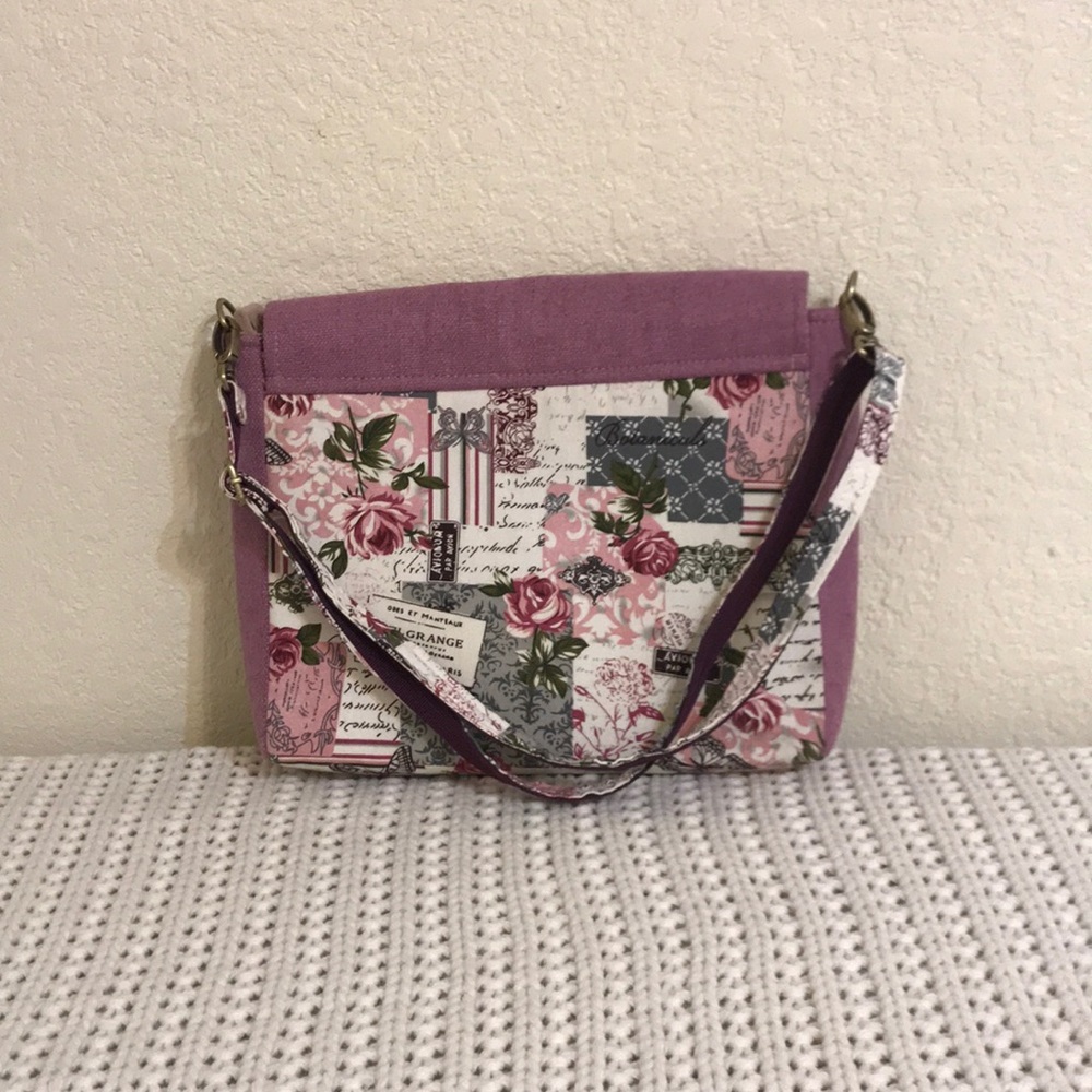 Handbag - Picture 2 of 8